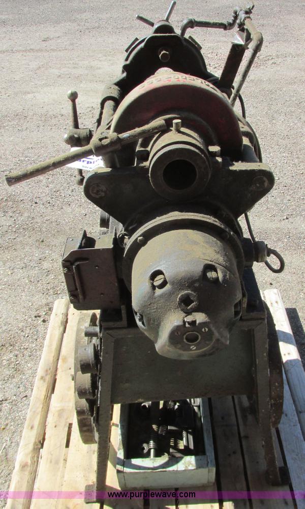 image for item I6186 Toledo 999 pipe threading machine