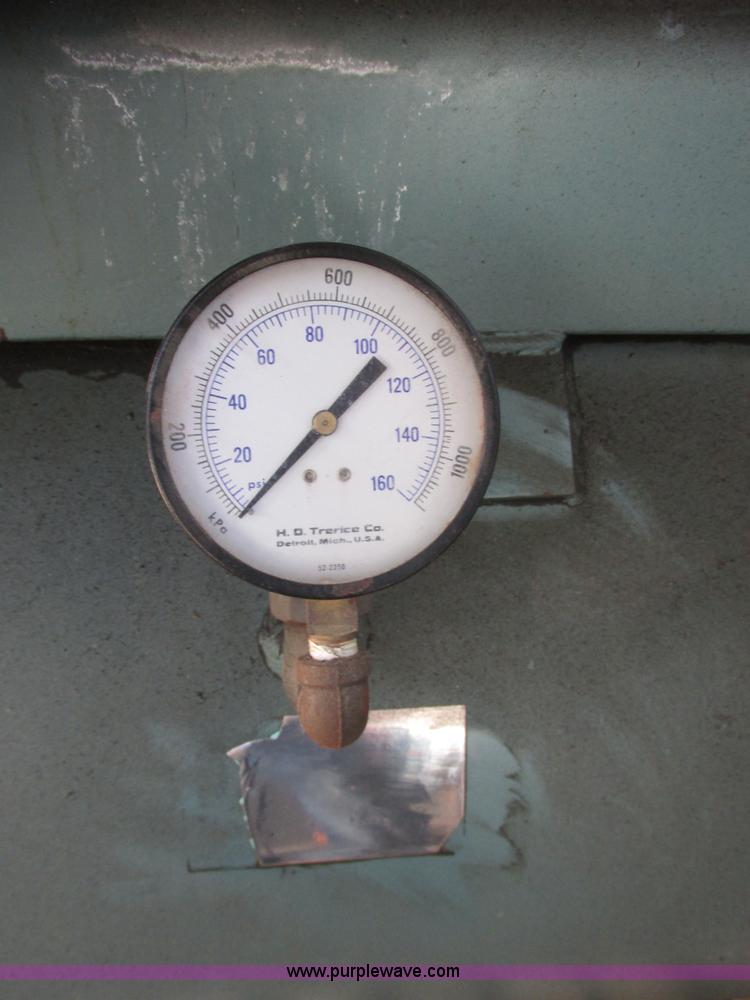 image for item I6189 Quincy 350-18 dual compressor air compressor