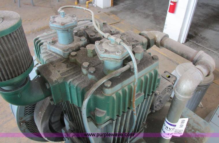 image for item I6189 Quincy 350-18 dual compressor air compressor