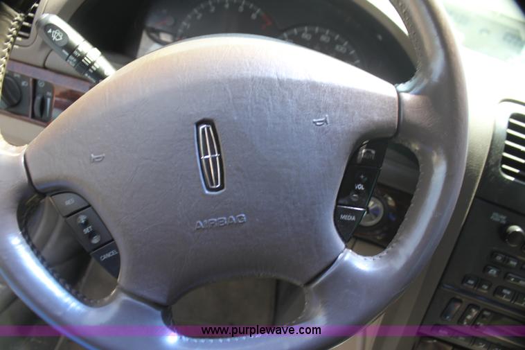 image for item I7364 2000 Lincoln LS
