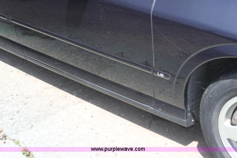 image for item I7364 2000 Lincoln LS