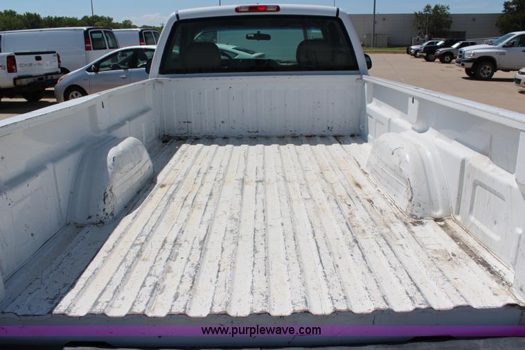 image for item J2018 1999 Chevrolet Silverado 1500 pickup truck