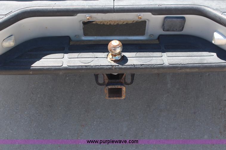 image for item J2018 1999 Chevrolet Silverado 1500 pickup truck