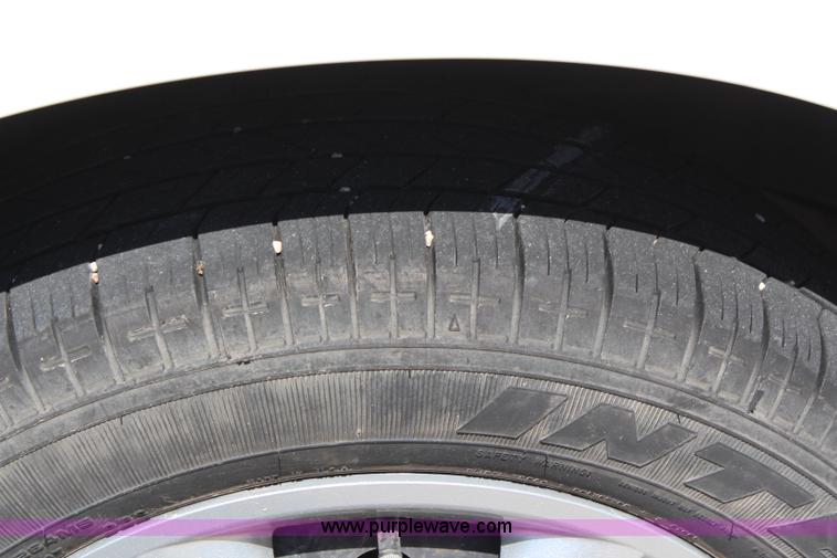 image for item J2020 2006 Chevrolet Uplander cargo van