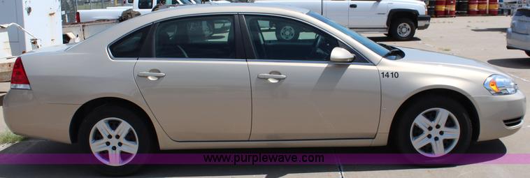 image for item J2126 2008 Chevrolet Impala LS