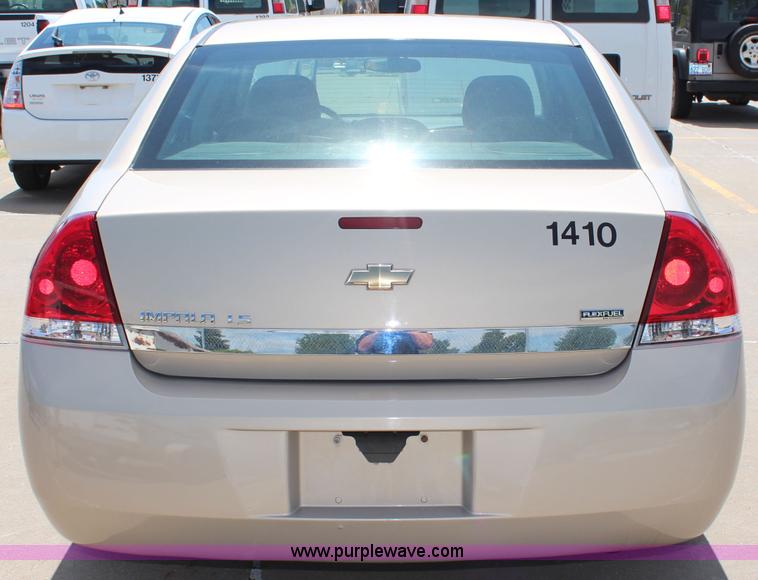 image for item J2126 2008 Chevrolet Impala LS