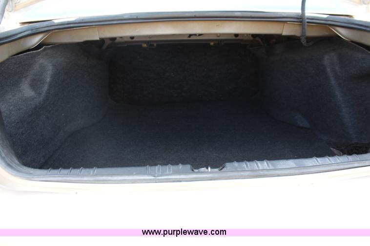 image for item J2126 2008 Chevrolet Impala LS