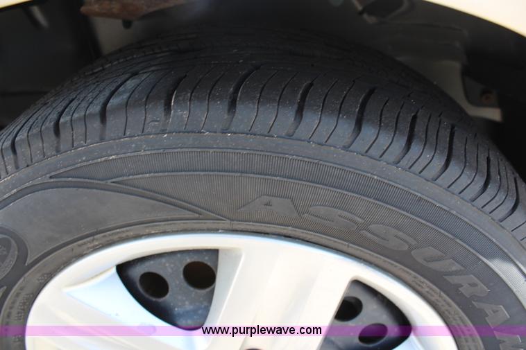 image for item J2126 2008 Chevrolet Impala LS