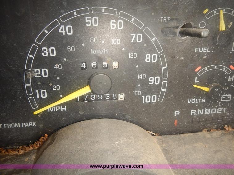 image for item J3127 1993 Chevrolet Astro van