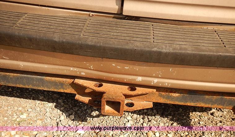 image for item J3127 1993 Chevrolet Astro van