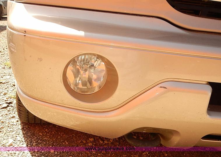 image for item J3139 2002 Lincoln Navigator SUV