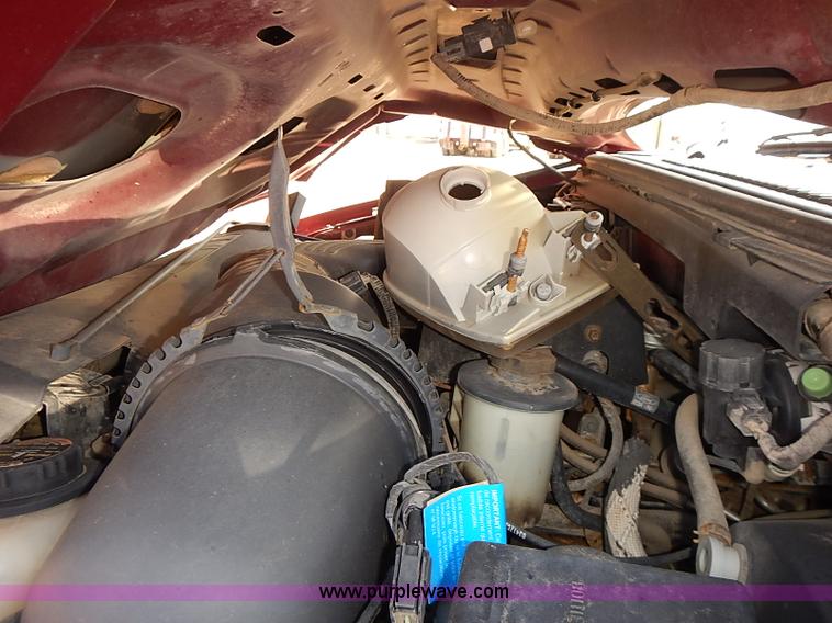 image for item J3140 1997 Ford Expedition XLT SUV