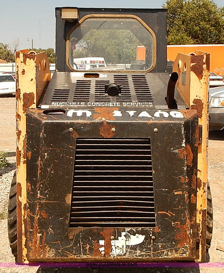 image for item J3142 2001 Mustang 2042 skid steer