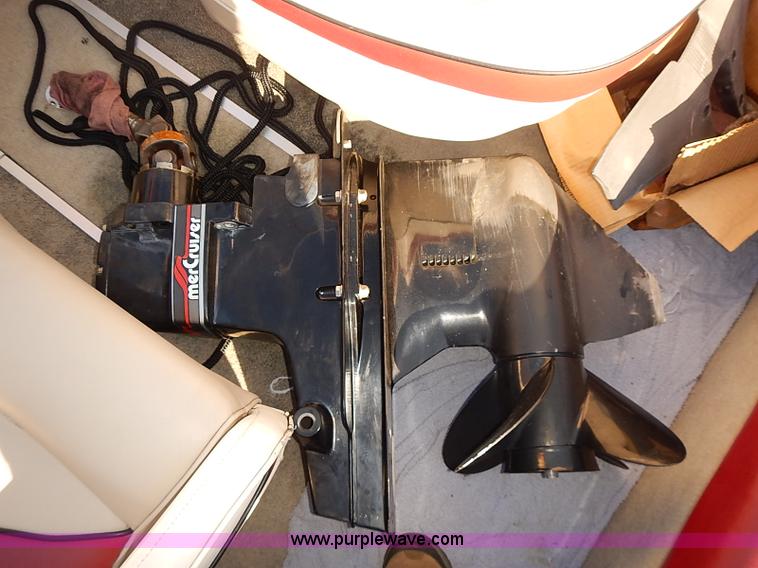 image for item J3151 1995 Bayliner Sport Capri 1850 SS boat