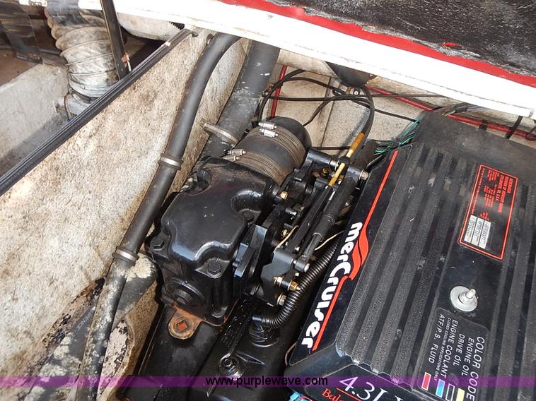 image for item J3151 1995 Bayliner Sport Capri 1850 SS boat