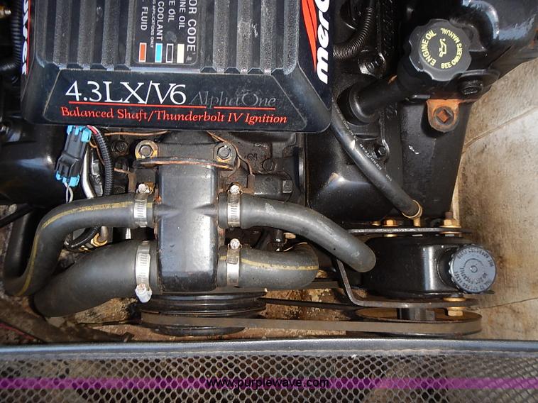 image for item J3151 1995 Bayliner Sport Capri 1850 SS boat