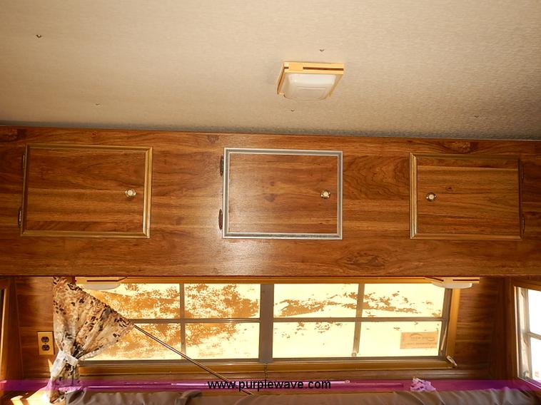 image for item J3152 1977 Coachman Cadet camper