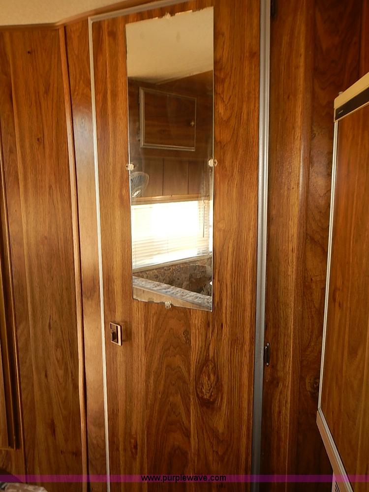 image for item J3152 1977 Coachman Cadet camper