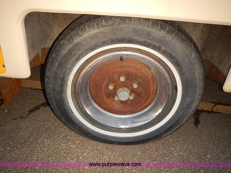 image for item J3152 1977 Coachman Cadet camper