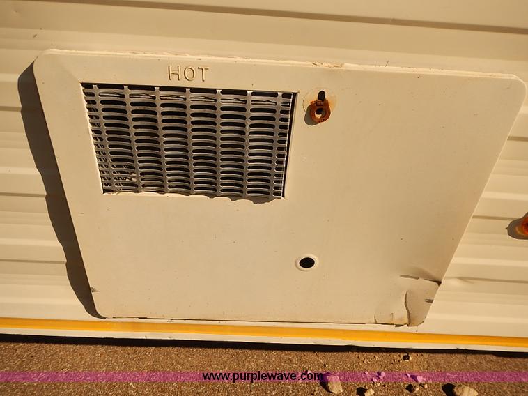 image for item J3152 1977 Coachman Cadet camper