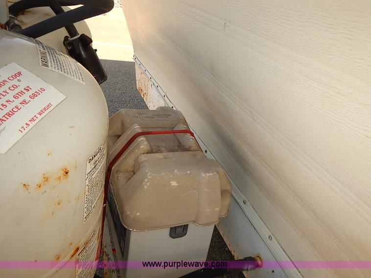 image for item J3152 1977 Coachman Cadet camper