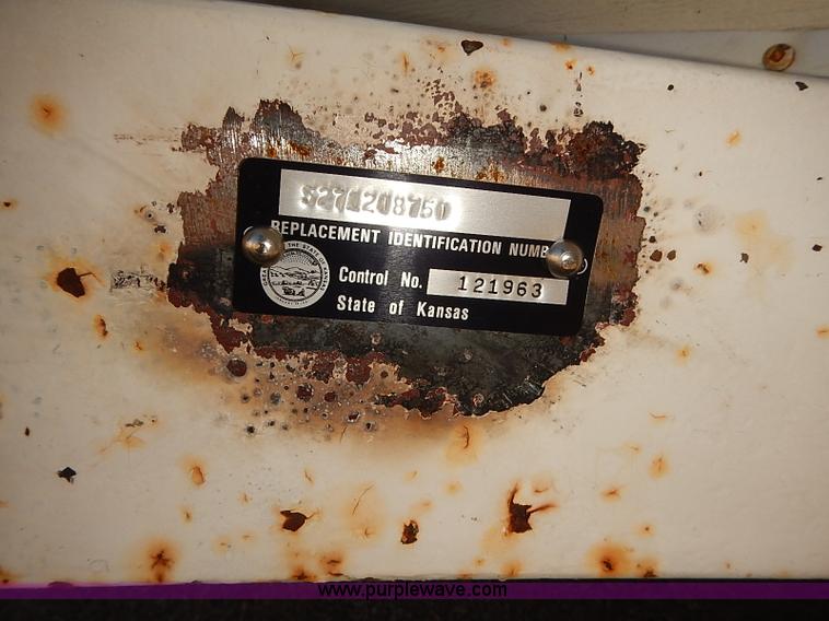 image for item J3152 1977 Coachman Cadet camper