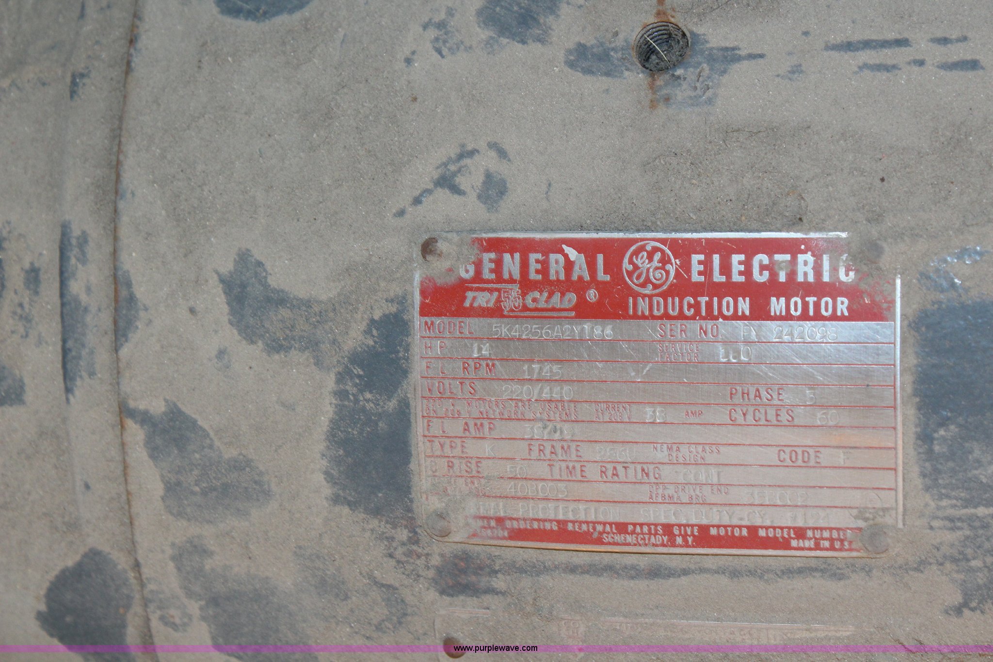 (3) electric motors in Topeka, KS Item BA9087 sold Purple Wave