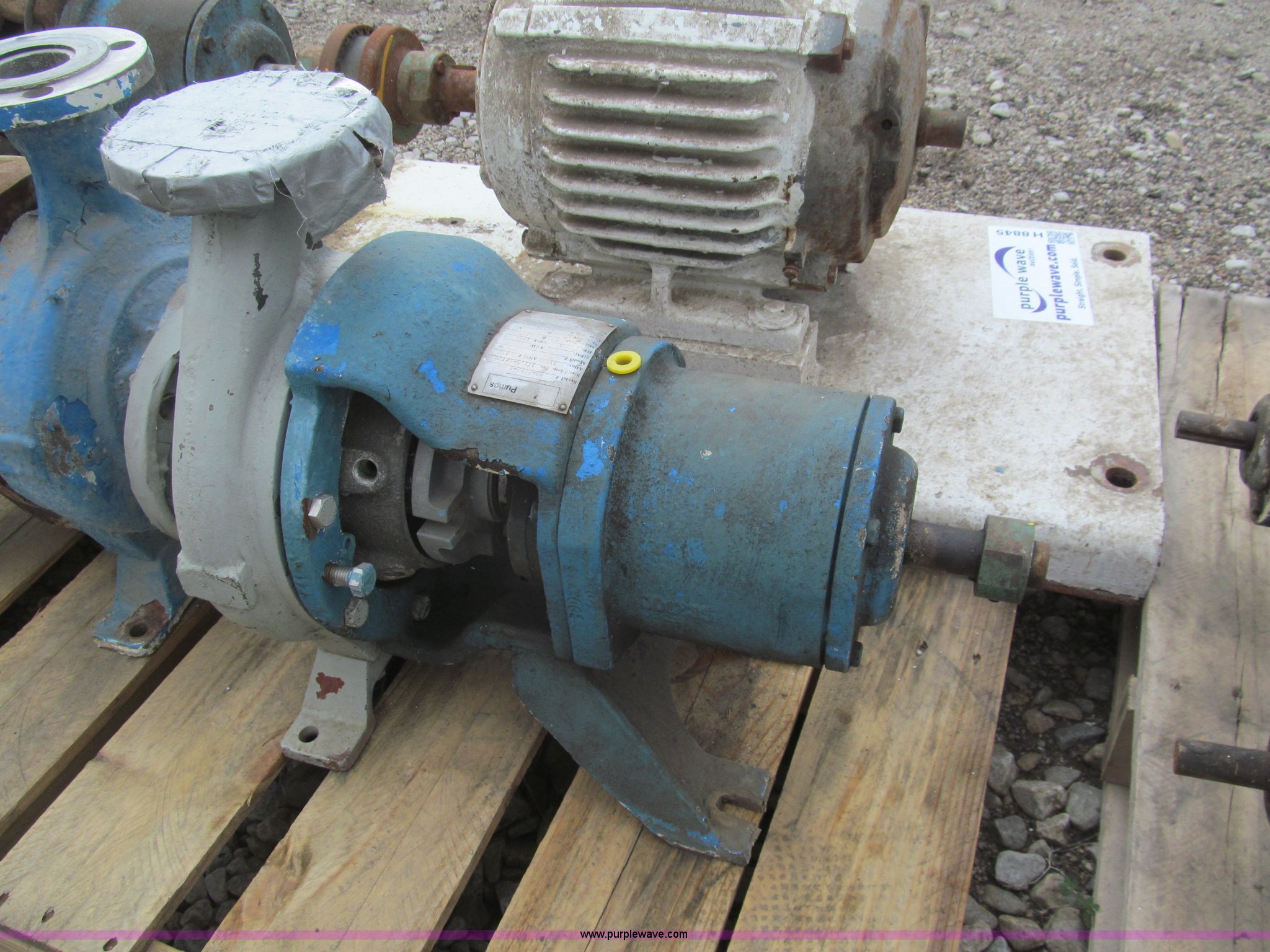 (3) WDM pumps in Russell, KS Item H8845 sold Purple Wave