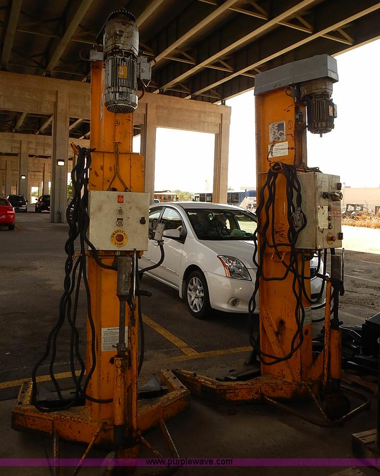 image for item AS9006 1983 Sefac four post wheel lift system