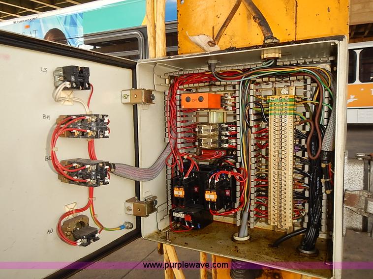 image for item AS9006 1983 Sefac four post wheel lift system