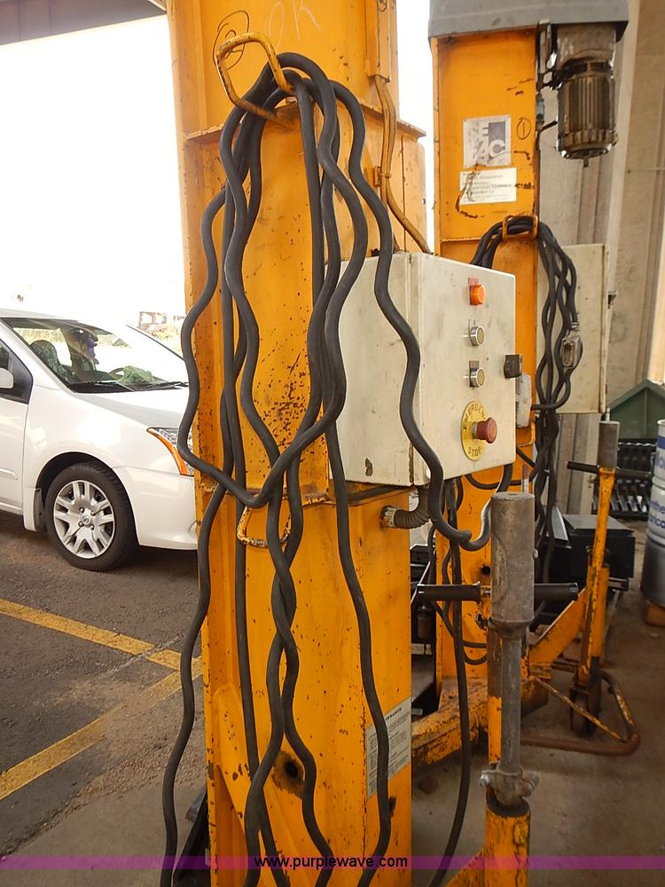 image for item AS9006 1983 Sefac four post wheel lift system