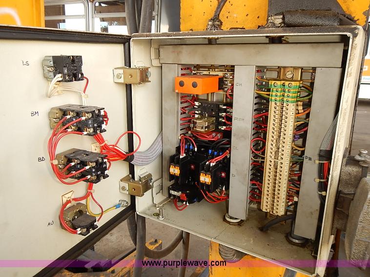 image for item AS9006 1983 Sefac four post wheel lift system