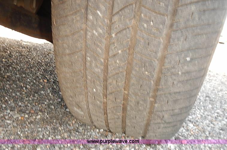 image for item E7758 2006 Ford Crown Victoria Police Interceptor