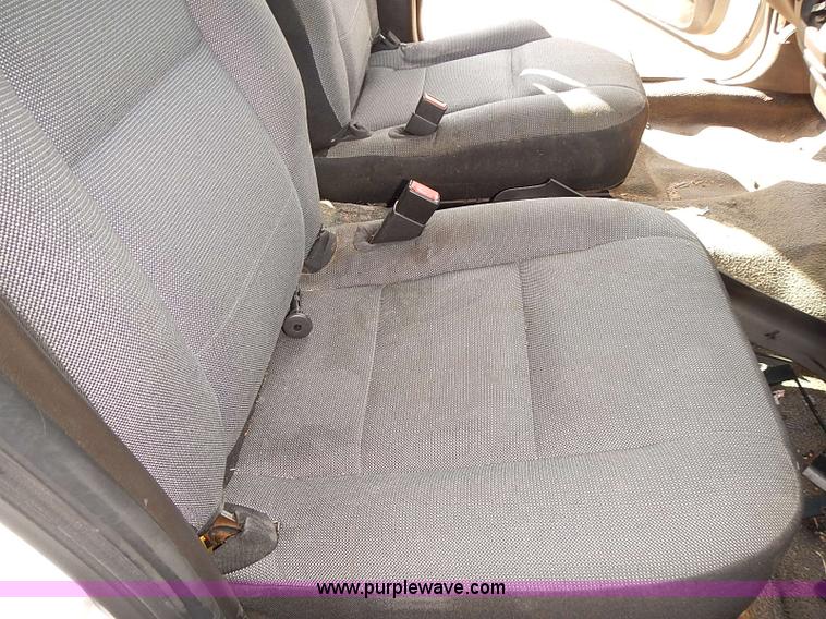 image for item E7758 2006 Ford Crown Victoria Police Interceptor