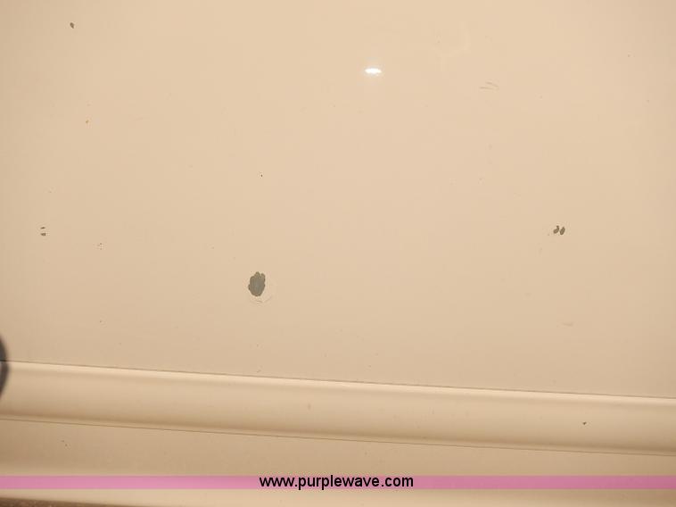 image for item E7758 2006 Ford Crown Victoria Police Interceptor