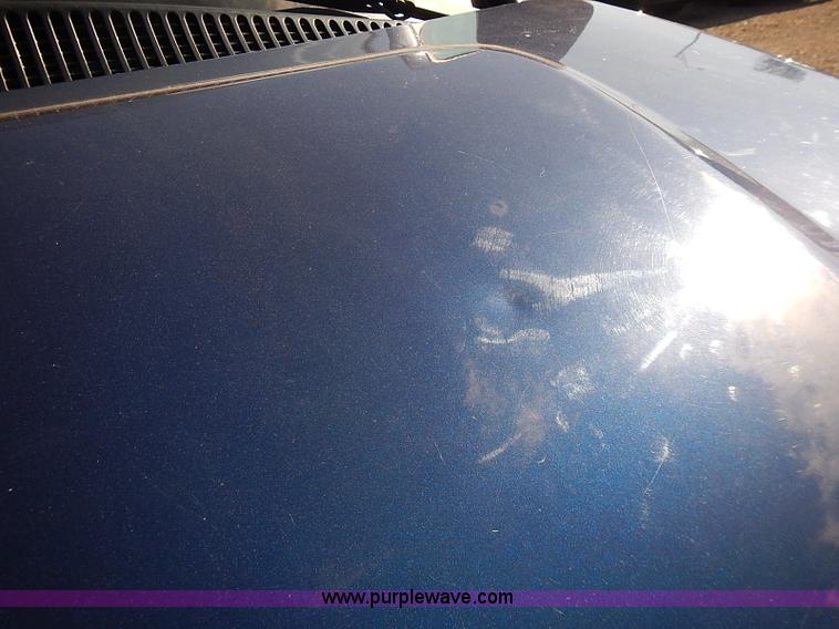 image for item E7760 2003 Chevrolet Express 2500 Cargo van