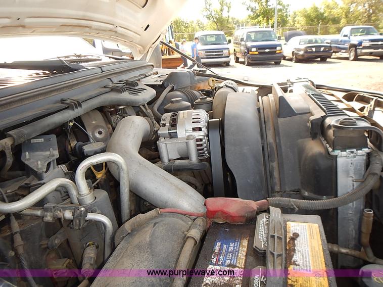 image for item E7761 2006 Ford F250 Super Duty XL SuperCab utility truck