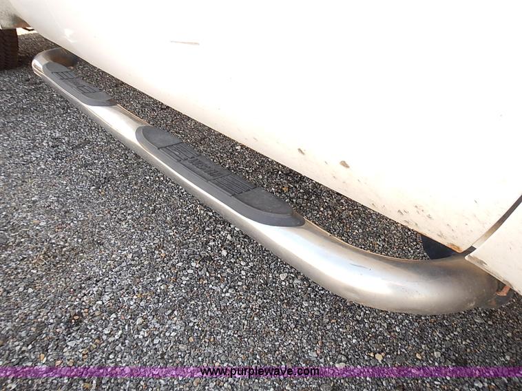 image for item E7761 2006 Ford F250 Super Duty XL SuperCab utility truck