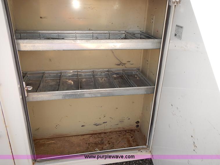 image for item E7761 2006 Ford F250 Super Duty XL SuperCab utility truck