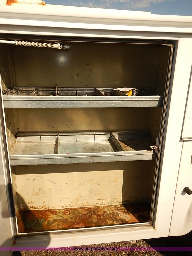 image for item E7761 2006 Ford F250 Super Duty XL SuperCab utility truck