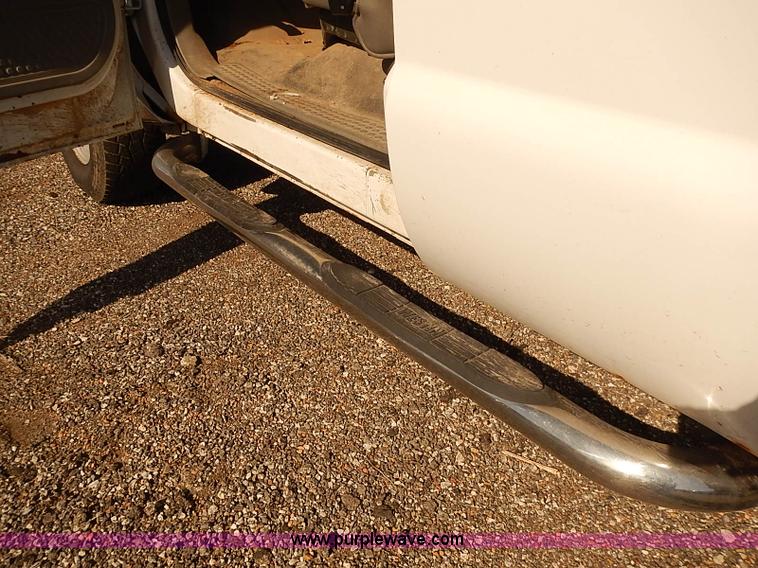 image for item E7761 2006 Ford F250 Super Duty XL SuperCab utility truck