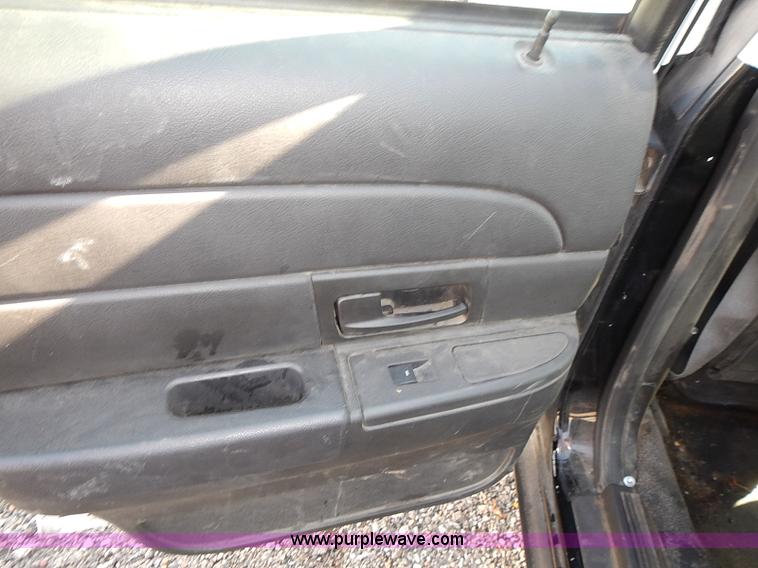 image for item E7763 2009 Ford Crown Victoria Police Interceptor