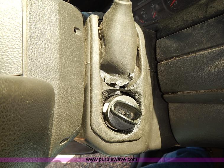 image for item E7763 2009 Ford Crown Victoria Police Interceptor