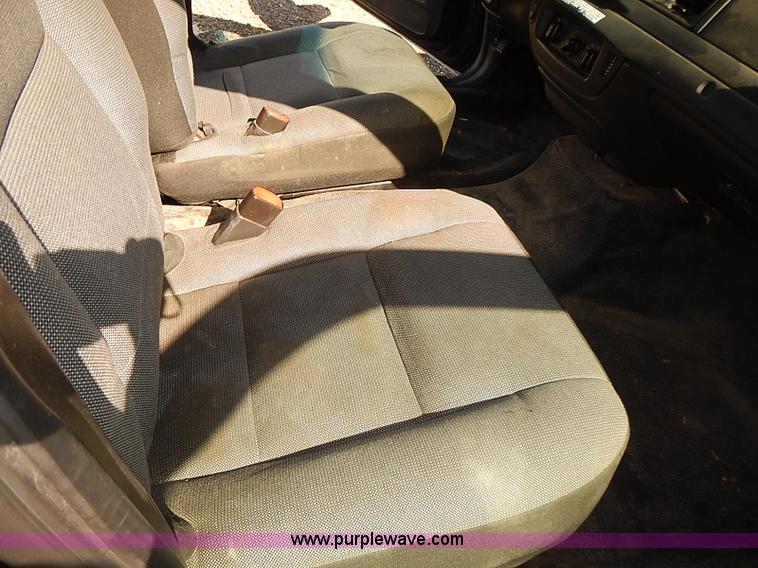 image for item E7763 2009 Ford Crown Victoria Police Interceptor