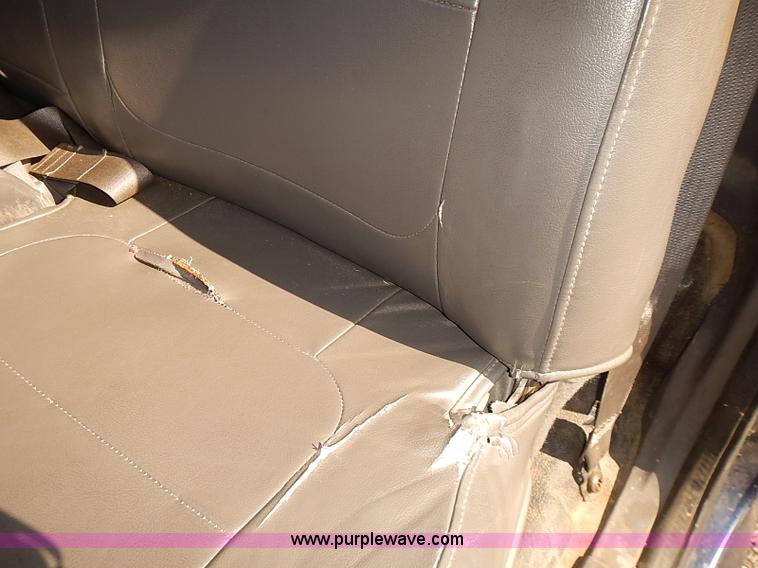 image for item E7765 2002 Ford F150 XL pickup truck