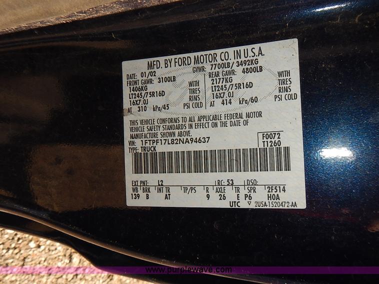 image for item E7765 2002 Ford F150 XL pickup truck