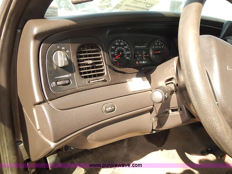 image for item E7766 2009 Ford Crown Victoria Police Interceptor