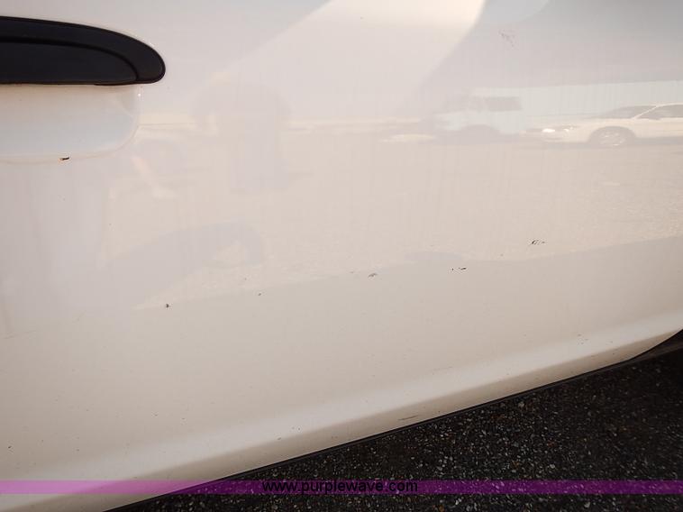 image for item E7766 2009 Ford Crown Victoria Police Interceptor