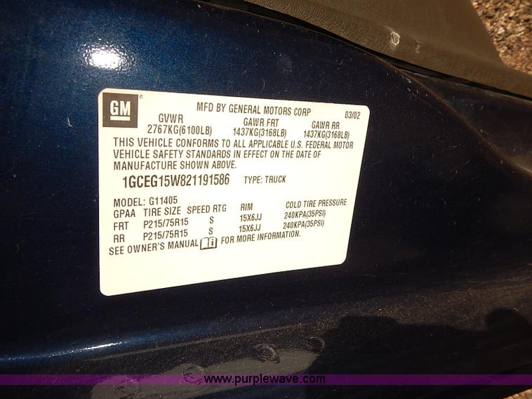 image for item E7769 2002 Chevrolet Express 1500 Cargo van