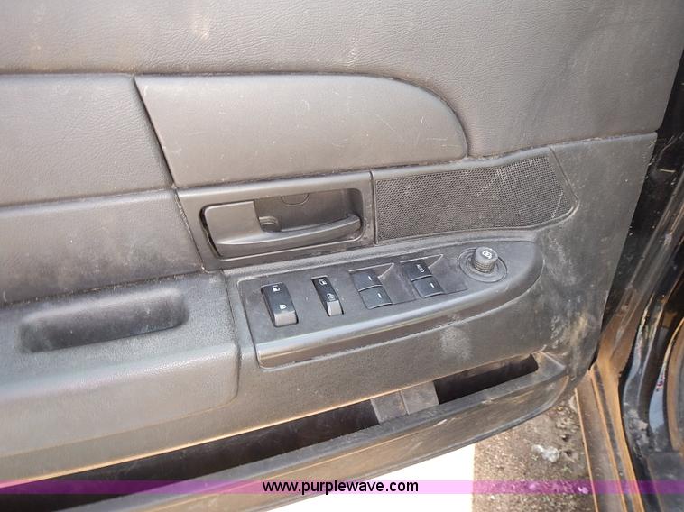 image for item E7771 2011 Ford Crown Victoria Police Interceptor